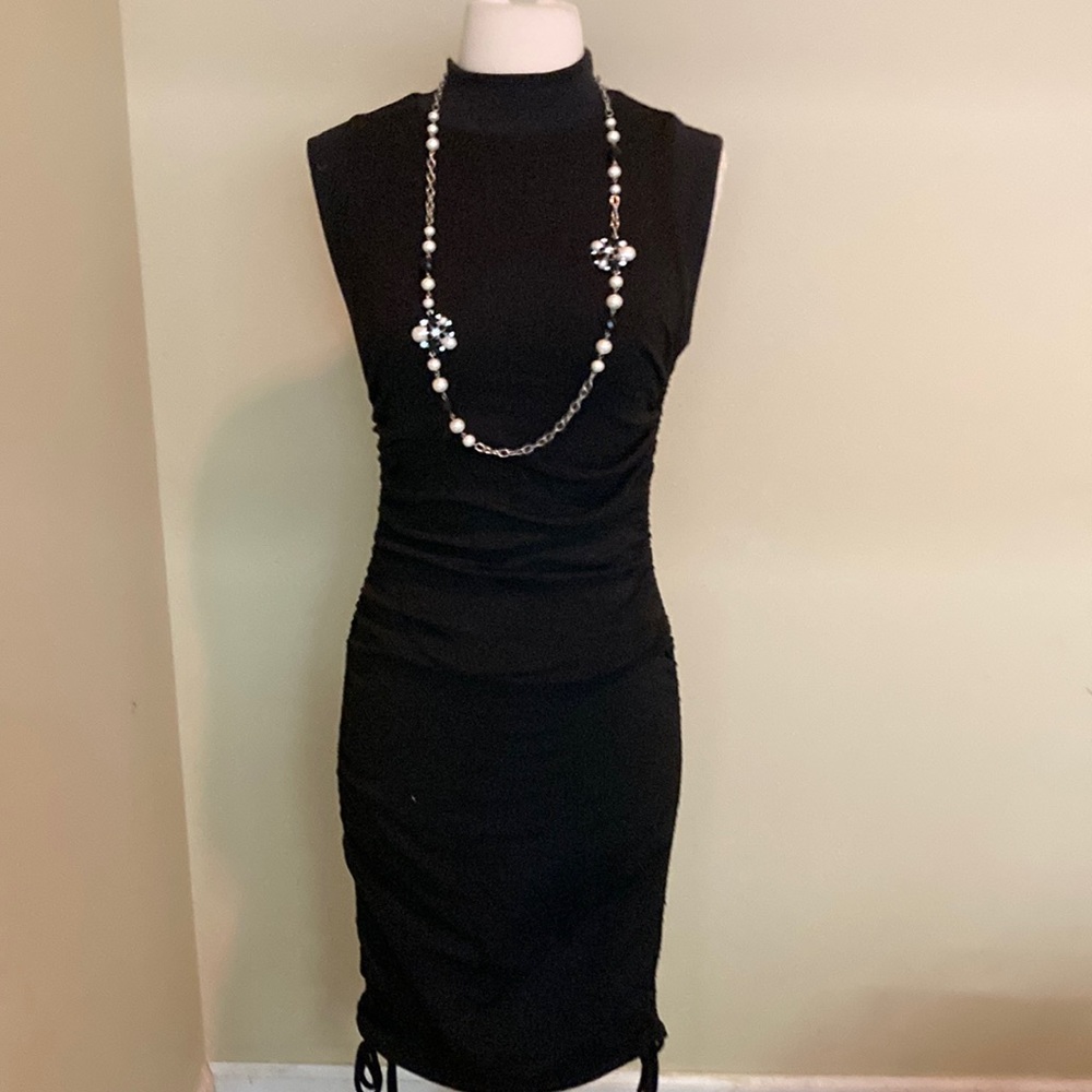 NWT Emprada Ruched Dress Size Small